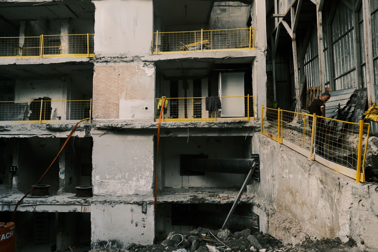 Ladue project during demolition