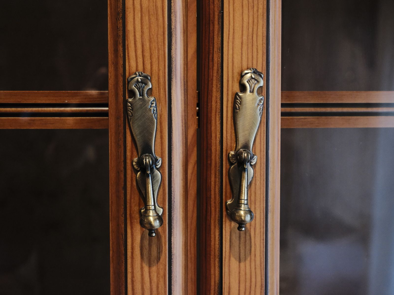 Close detail of finished trim carpentry
